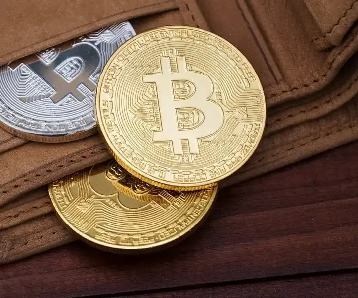 Can Small Businesses Save Money by Using Bitcoin Postage?